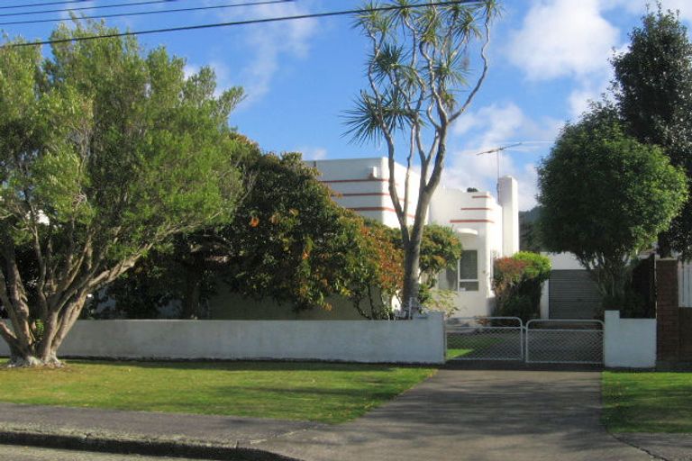 Photo of property in 12 Saint James Avenue, Boulcott, Lower Hutt, 5011