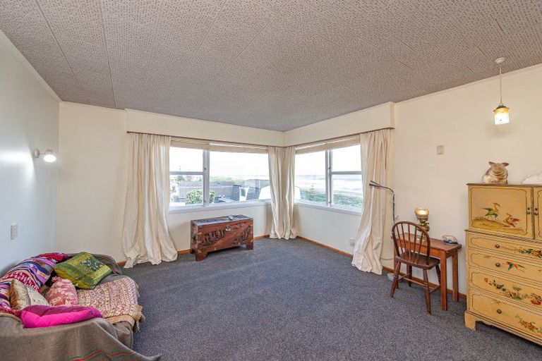 Photo of property in 8 Kapiti Terrace, Castlecliff, Whanganui, 4501
