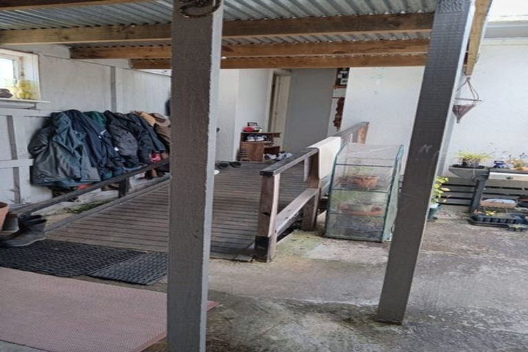 Photo of property in 84 Henderson Street, Kimbolton, 4774