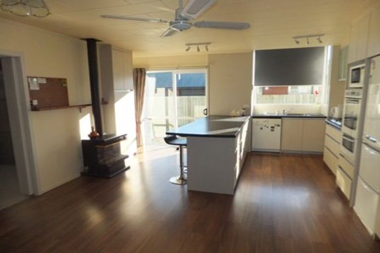 Photo of property in 4/586 Barbadoes Street, Edgeware, Christchurch, 8013