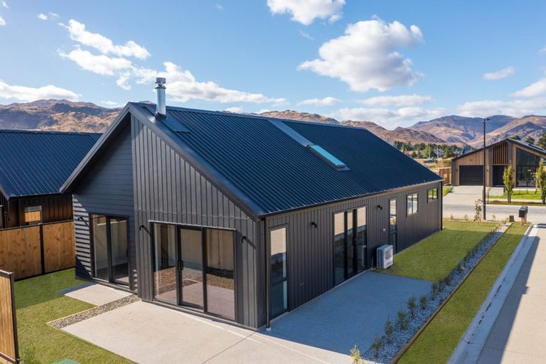 Photo of property in 27 Bragato Way, Cromwell, 9310