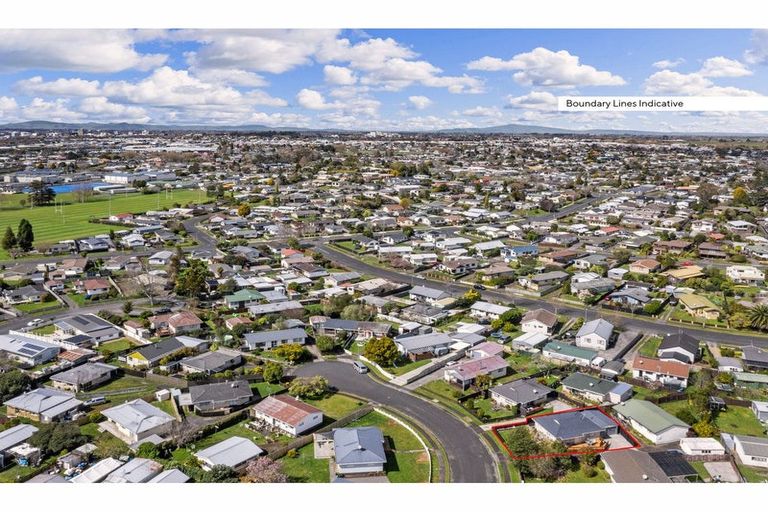 Photo of property in 8a Bradley Place, Nawton, Hamilton, 3200