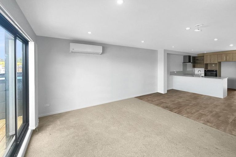 Photo of property in 53 Tima Lane, Mangere Bridge, Auckland, 2022