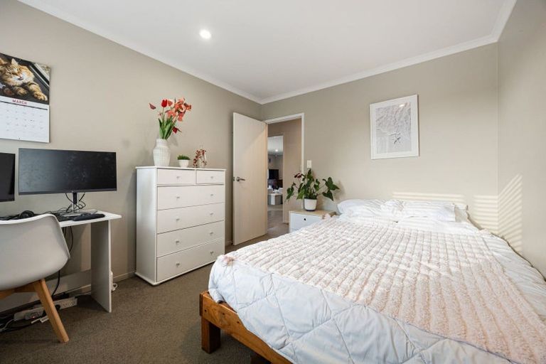 Photo of property in 22 Santiago Place, Flagstaff, Hamilton, 3210