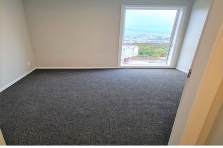 Photo of property in 18 Kopua Place, Whitby, Porirua, 5024