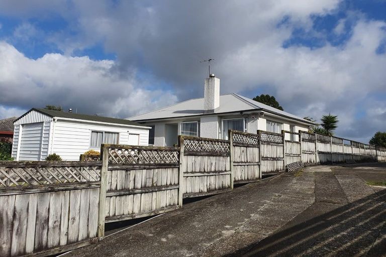 Photo of property in 8a Helvetia Road, Pukekohe, 2120
