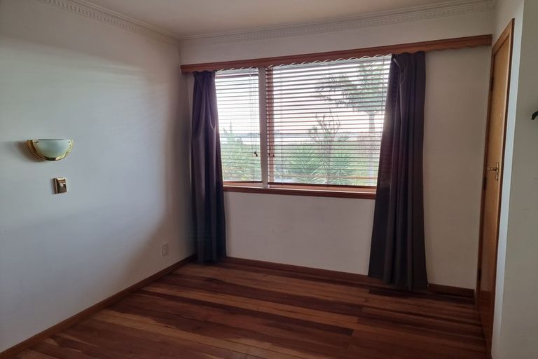 Photo of property in 10 Mona Avenue, Mangere Bridge, Auckland, 2022