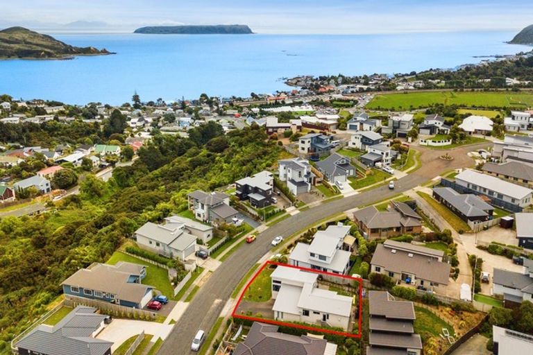 Photo of property in 38 Mo Street, Camborne, Porirua, 5026