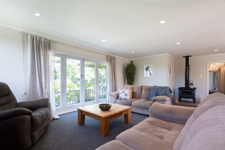 Photo of property in 376 Neudorf Road, Upper Moutere, 7175