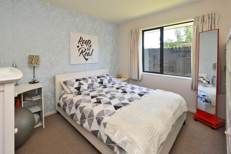 Photo of property in 10 Devlin Avenue, Rangiora, 7400