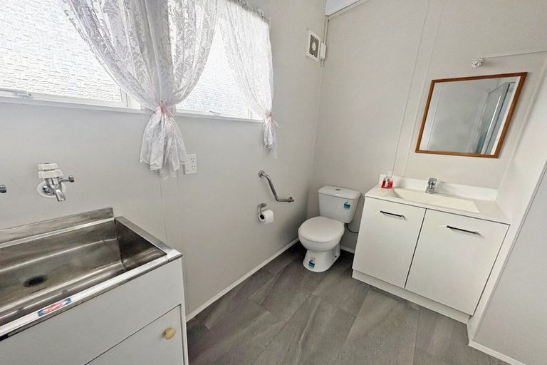 Photo of property in 67 Koputara Road, Himatangi Beach, Foxton, 4891