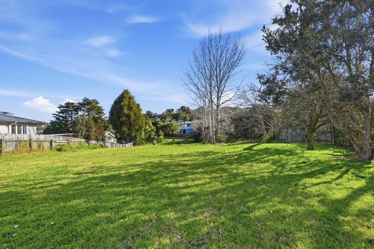 Photo of property in 71 Awaroa Road, Helensville, 0800