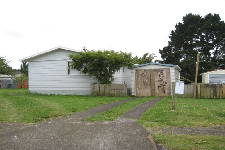 Photo of property in 7 Arnhem Place, Pukekohe, 2120