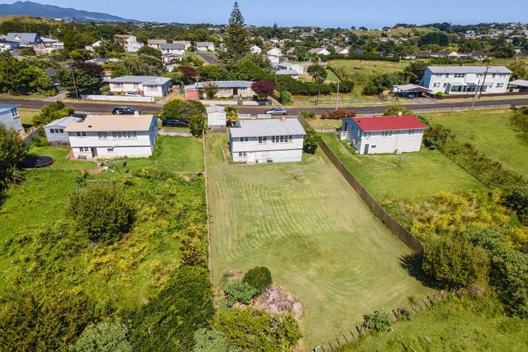Photo of property in 66 Banks Street, Marfell, New Plymouth, 4310