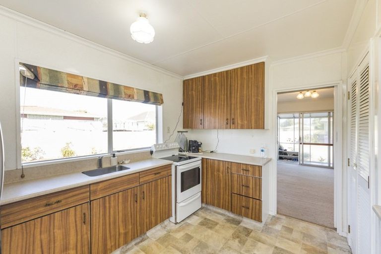 Photo of property in 81a Vogel Street, Roslyn, Palmerston North, 4414