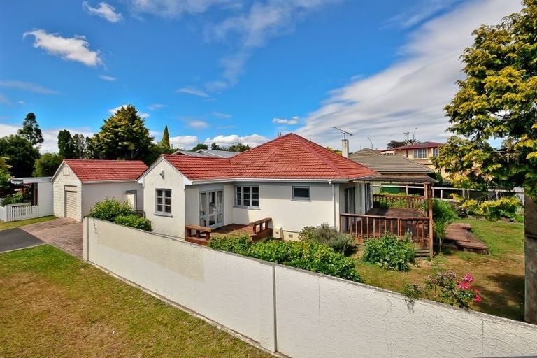 Photo of property in 17 Macdiarmid Road, Beerescourt, Hamilton, 3200