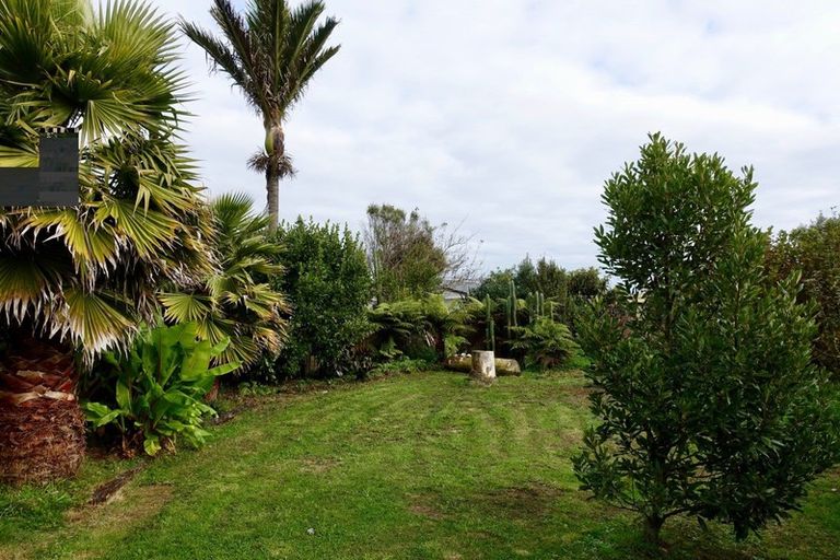 Photo of property in 13 Wharf Road, Karamea, 7893