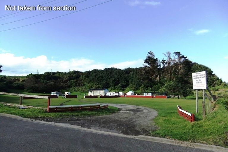 Photo of property in 2 Karora Street, Ohawe, Hawera, 4671