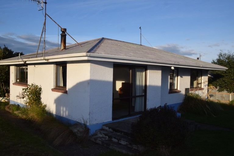 Photo of property in 28 Wicklow Street, Clifton, Invercargill, 9812