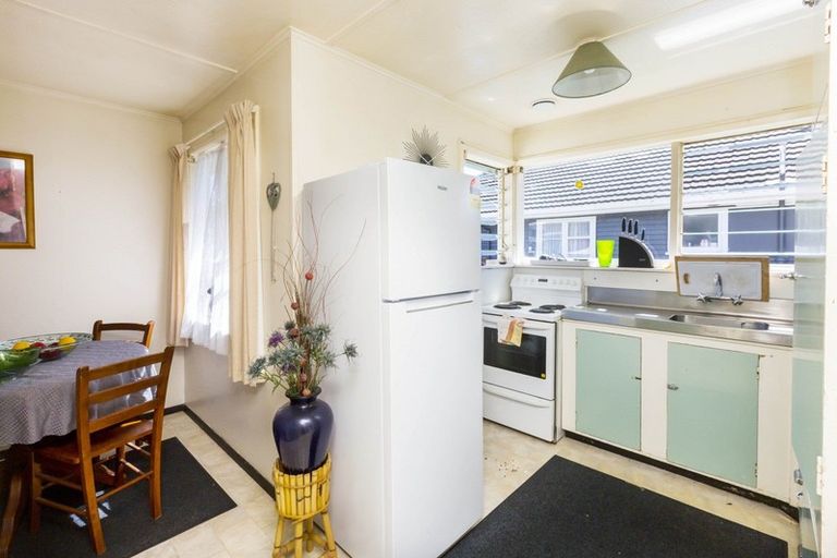 Photo of property in 48 Routley Crescent, Elderslea, Upper Hutt, 5018