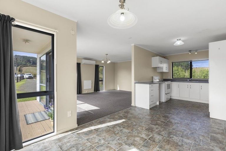 Photo of property in 191c Chamberlain Road, Bombay, 2675