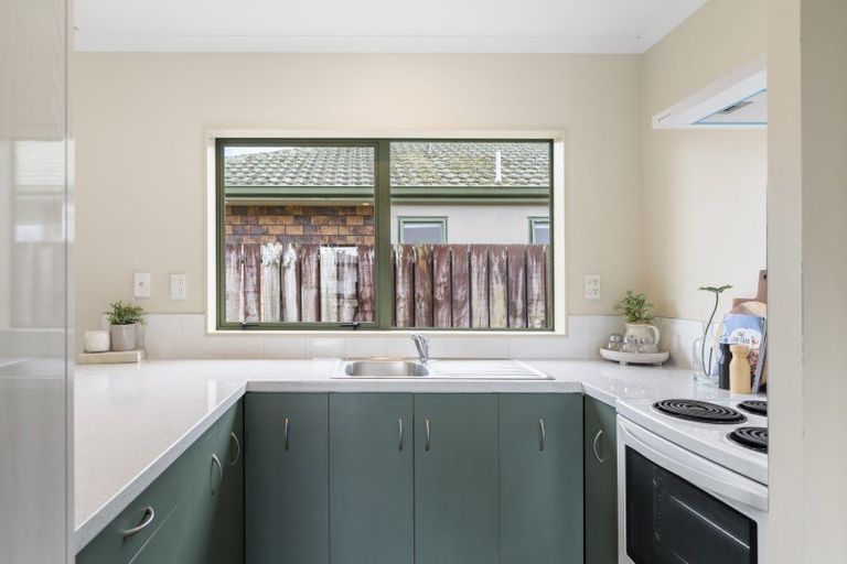 Photo of property in 1a Lagoon Place, Poike, Tauranga, 3112