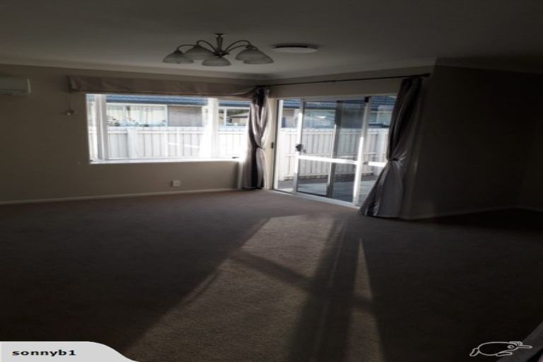 Photo of property in 2/73 Dunbars Road, Halswell, Christchurch, 8025