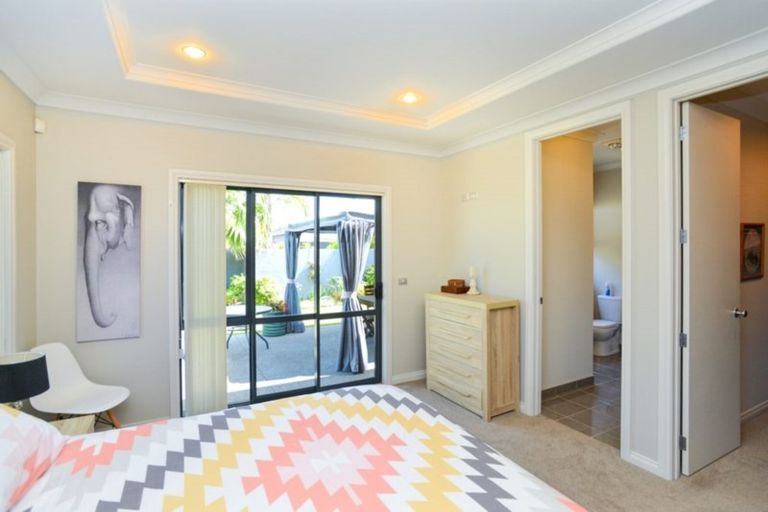 Photo of property in 17 Akaroa Road, Poraiti, Napier, 4112