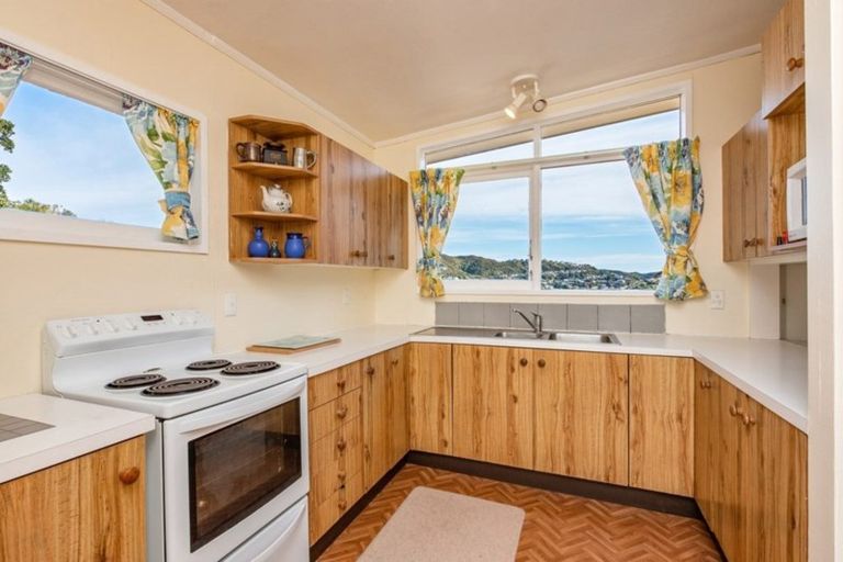 Photo of property in 21a David Crescent, Karori, Wellington, 6012