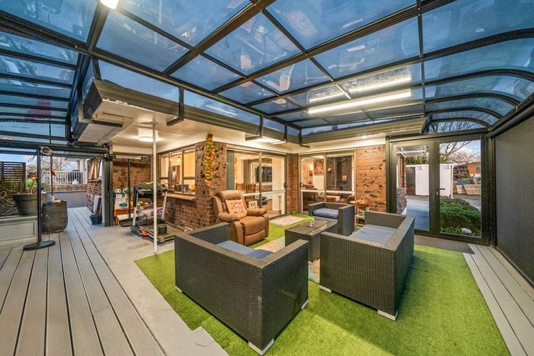 Photo of property in 20 Moloney Terrace, Pukekohe, 2120