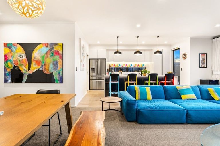 Photo of property in 9 Turutu Place, Long Bay, Auckland, 0630