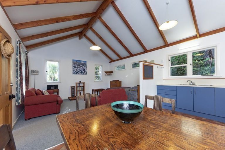 Photo of property in 79 Glenesk Road, Piha, New Lynn, 0772