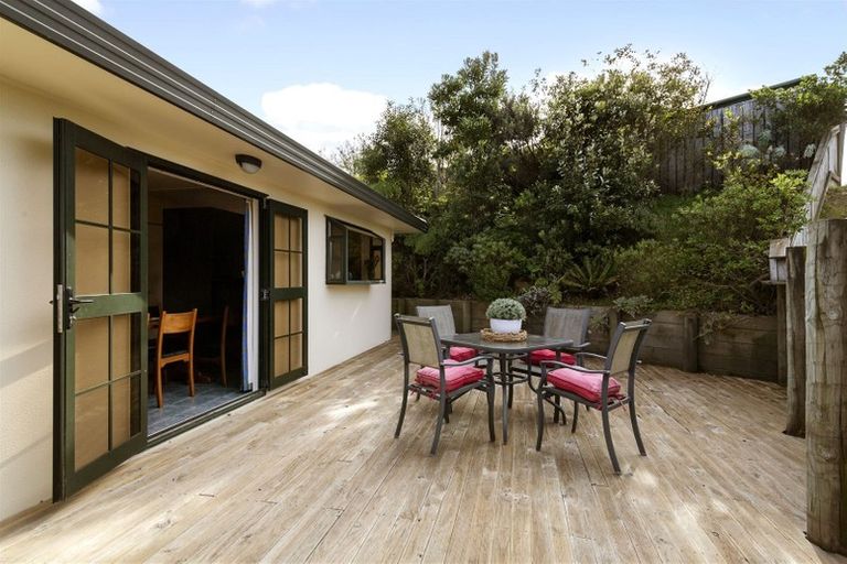 Photo of property in 31 Ring Lane, Paparangi, Wellington, 6037