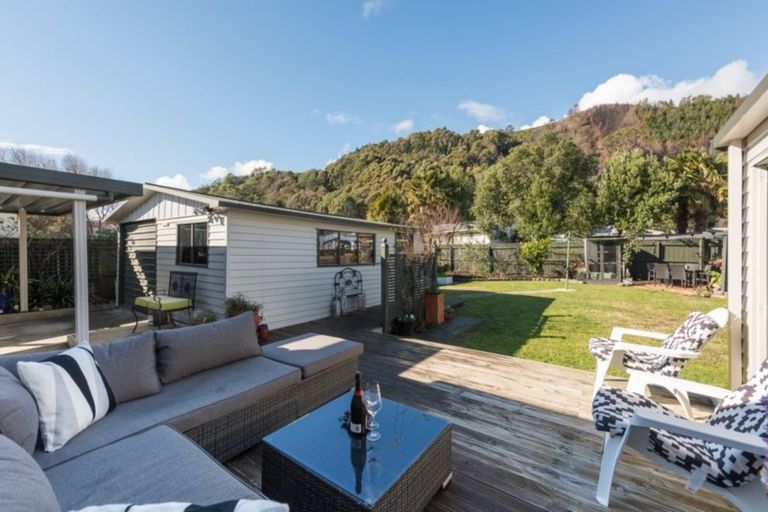 Photo of property in 98 North Road, The Wood, Nelson, 7010