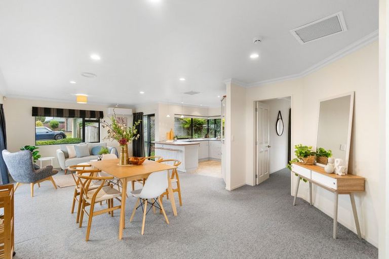 Photo of property in 1 Roseash Lane, Levin, 5510