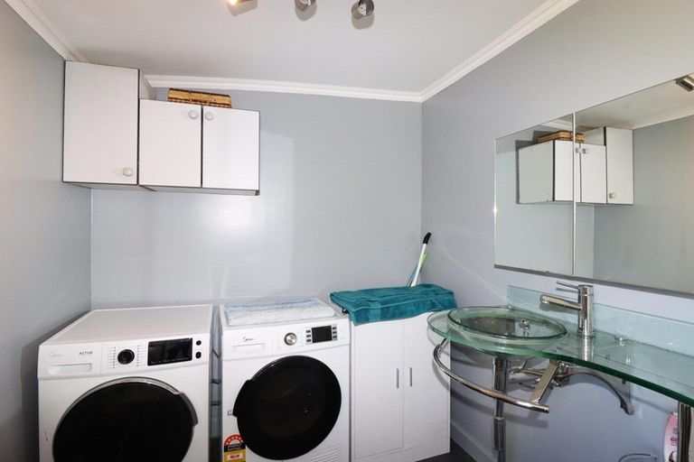 Photo of property in 21 Bridge Street, Eketahuna, 4900