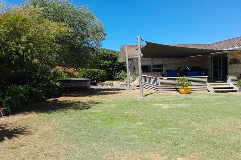 Photo of property in 1/2 Wahanui Walk, Ruakaka, 0116