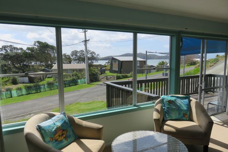 Photo of property in 70 Rapata Road, Oakura, Hikurangi, 0184