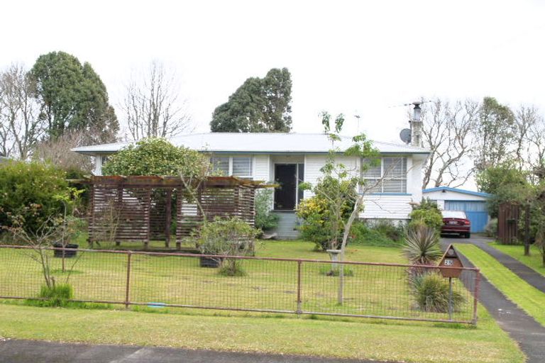 Photo of property in 23 Eden Street, Mangere East, Auckland, 2024