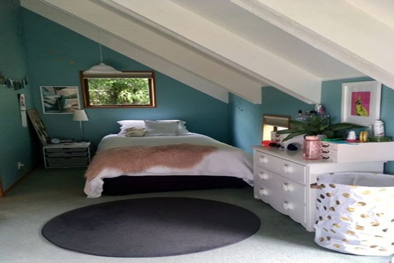 Photo of property in 136a Major Hornbrook Road, Mount Pleasant, Christchurch, 8081