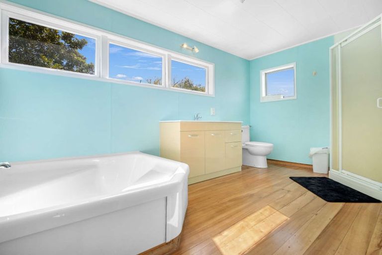 Photo of property in 481 River Road, Fairfield, Hamilton, 3214