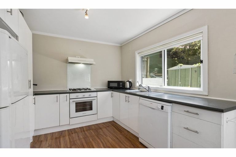 Photo of property in 12 Danbury Drive, Torbay, Auckland, 0630