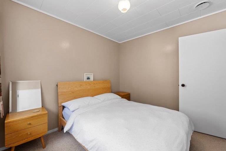 Photo of property in 3a Rossiter Crescent, Lynmouth, New Plymouth, 4310