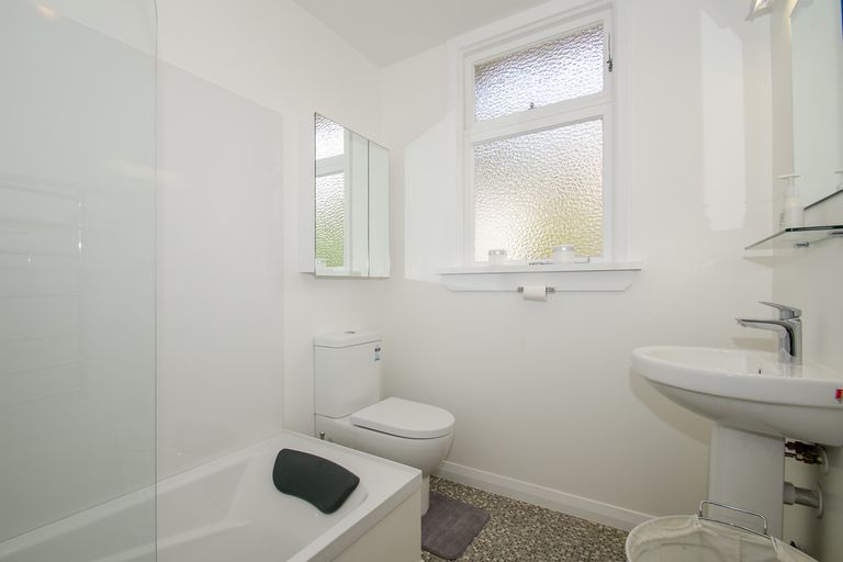 Photo of property in 331 Rattray Street, Dunedin Central, Dunedin, 9016