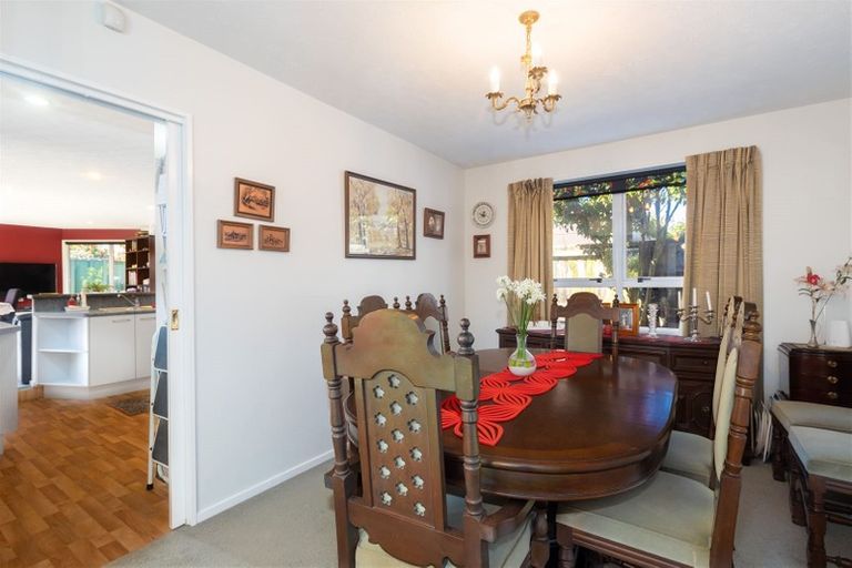 Photo of property in 5 Rubens Place, Burnside, Christchurch, 8053