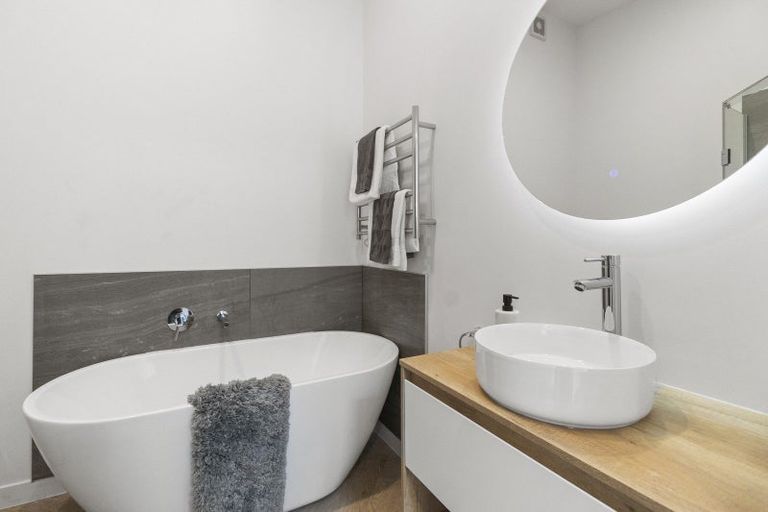 Photo of property in 11/8 Bennett Road, Pakuranga, Auckland, 2010