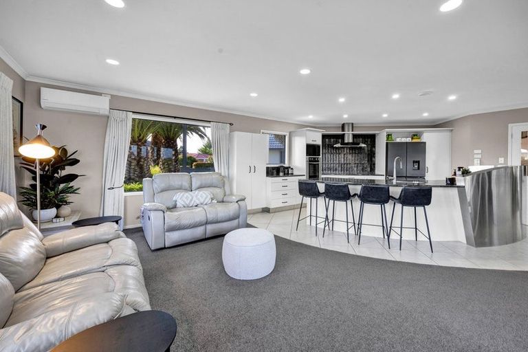 Photo of property in 47 Rata Street, Hawera, 4610