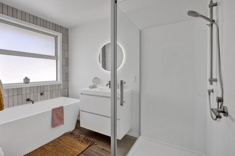 Photo of property in 84b Wallath Road, Westown, New Plymouth, 4310