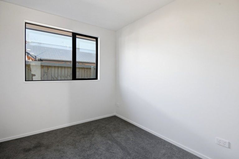 Photo of property in 71 Bill Harvey Drive, Halswell, 8025
