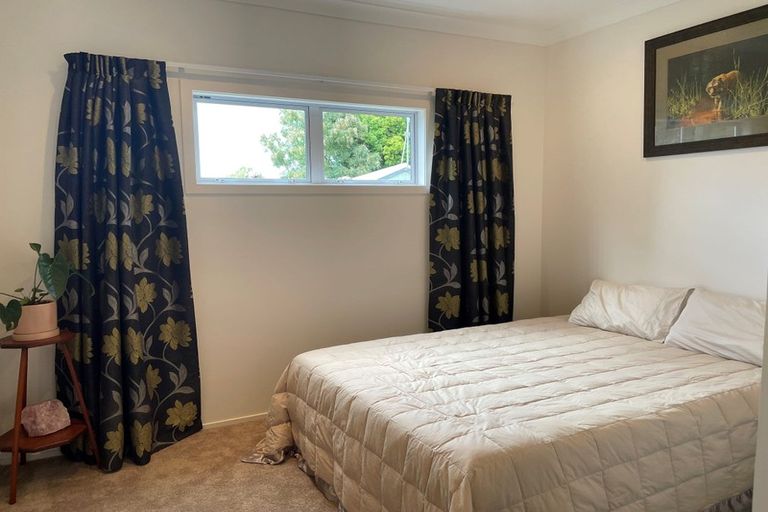 Photo of property in 344b One Tree Point Road, One Tree Point, 0118